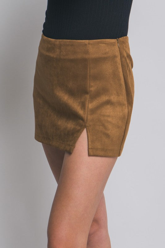 Suede mini skort